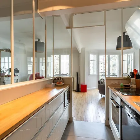 Veeve - Retro Chic In Petit Montrouge * Paris