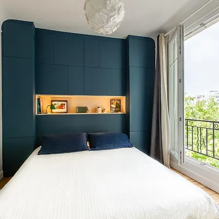 Veeve - Retro Chic In Petit Montrouge Paris